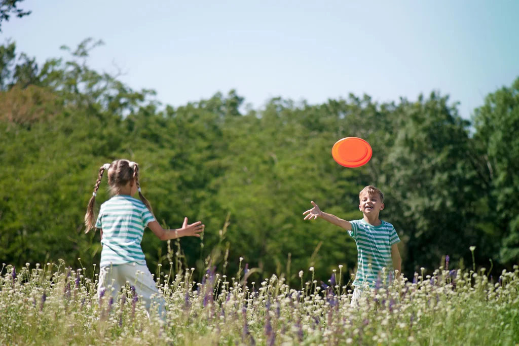 Traditional Garden Games to Play With Your Family